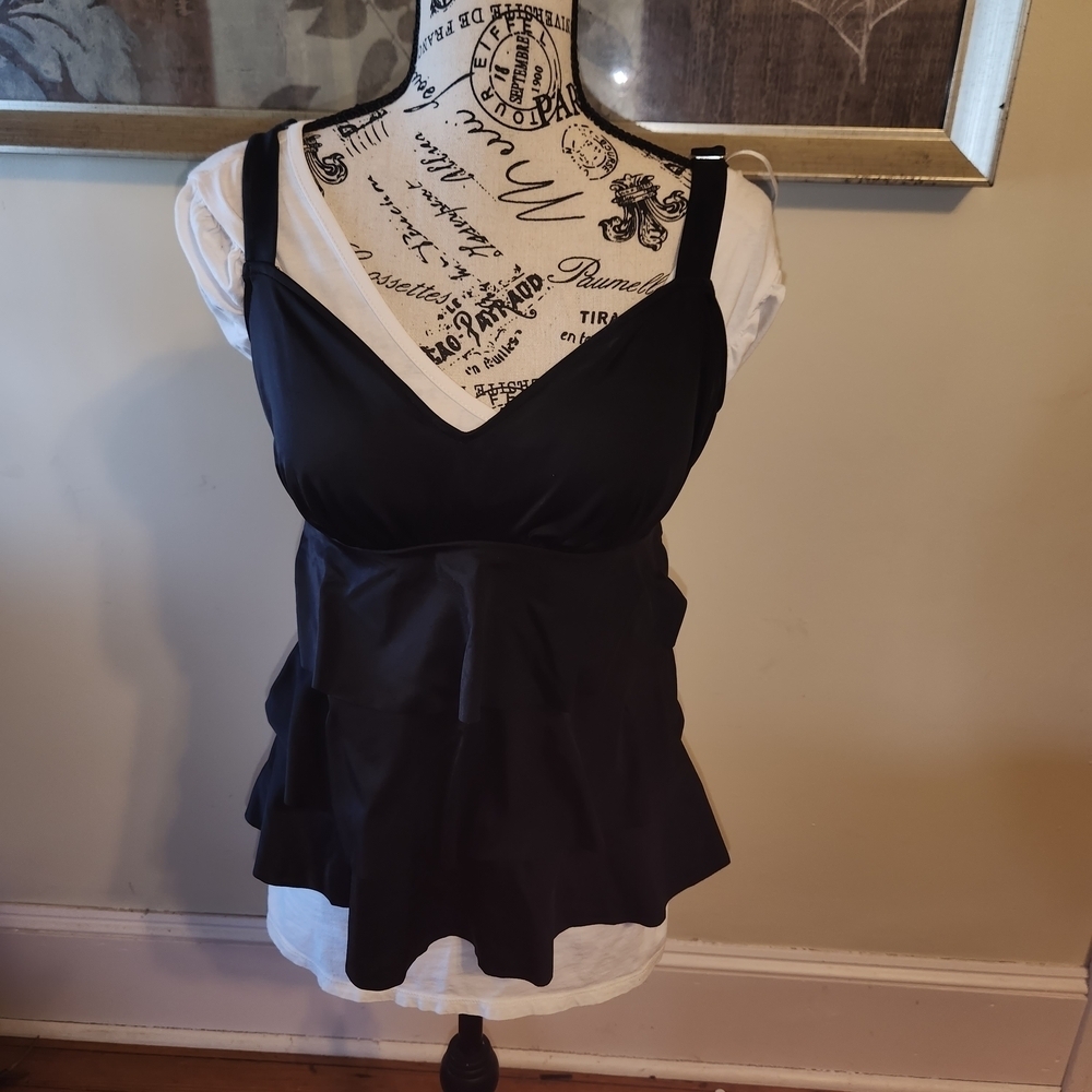 Chic Black 3 Tier Ruffle Swim Top